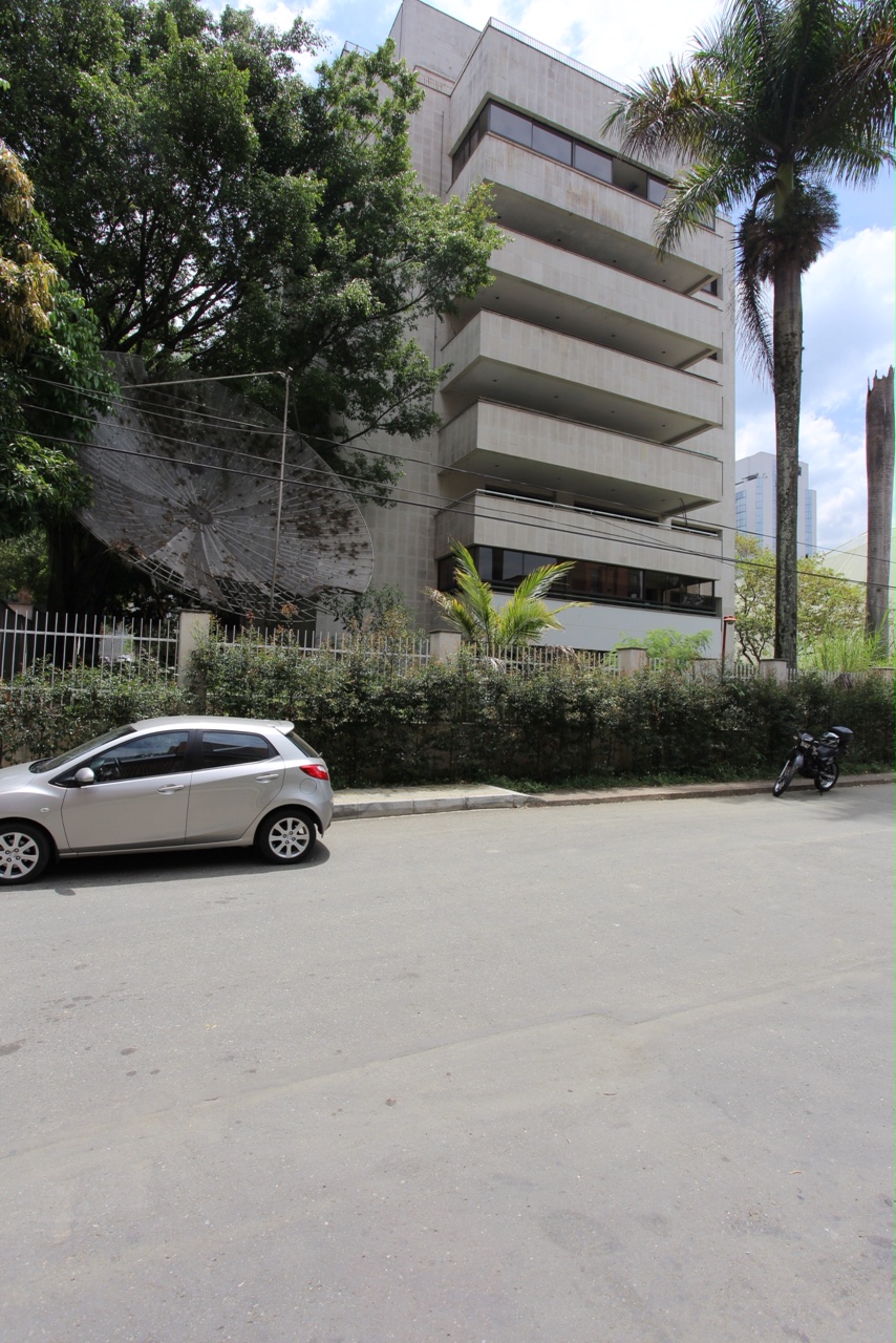 Eines der vielen ehemaligen Hauptquartiere des Medellin-Kartells